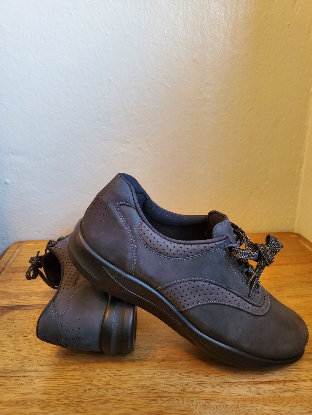 New SAS Walk Easy Nero Comfort Black Lace-Up  Womens 11